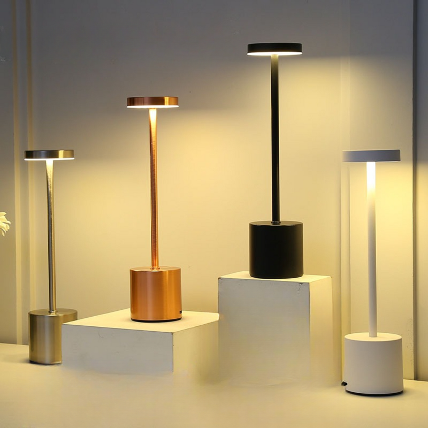 SOLVIK® Automatic Scandinavian Lamp